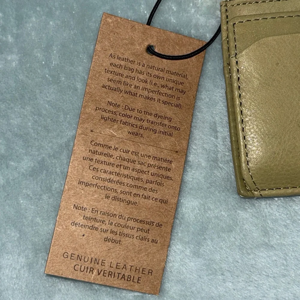 Margot New York Betty Zip Card Case Green